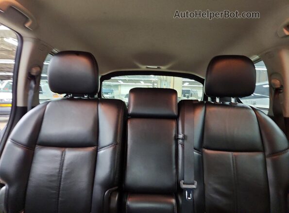 5N1DR2MM0HC689026 2017 NISSAN PATHFINDER Charcoal უკანა სავარძლების ხედი