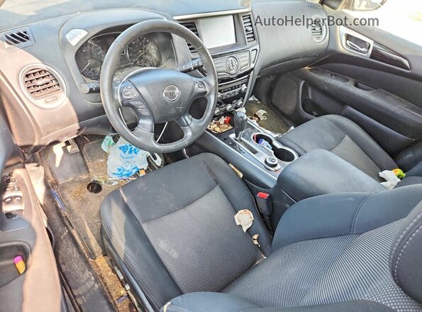 5N1DR2MM0HC699331 2017 NISSAN PATHFINDER Black Dashboard view