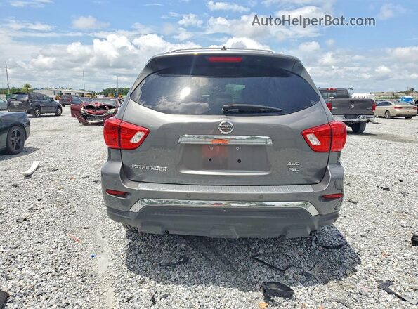 5N1DR2MM1JC620531 2018 NISSAN PATHFINDER Gray Rear view