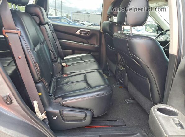 5N1DR2MM1JC620531 2018 NISSAN PATHFINDER Gray Rear interior view