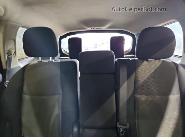 5N1DR2MM1JC632050 2018 NISSAN PATHFINDER Silver Հետևի նստատեղերի տեսք
