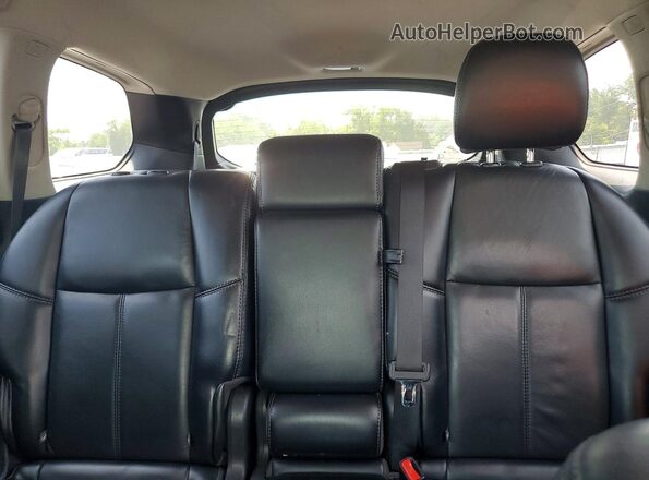5N1DR2MM2HC907872 2017 NISSAN PATHFINDER Maroon Rear seats view