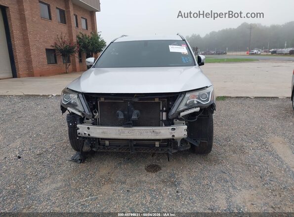 5N1DR2MM2JC624121 2018 NISSAN PATHFINDER Silver Widok wnętrza z tyłu