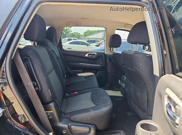 5N1DR2MM2JC631554 2018 NISSAN PATHFINDER Black Rear interior view