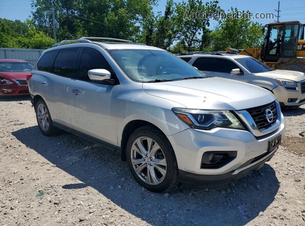 5N1DR2MM2JC657460 2018 NISSAN PATHFINDER Серебряный Передняя правая четверть