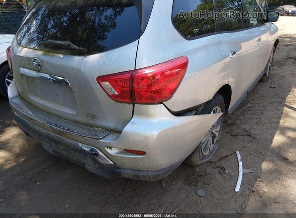 5N1DR2MM3HC629659 2017 NISSAN PATHFINDER Silver Widok z przodu
