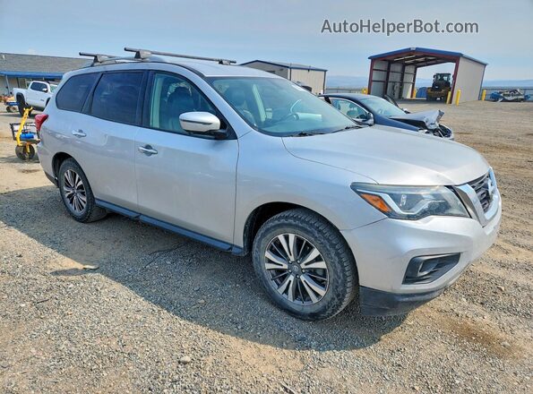 5N1DR2MM3JC611670 2018 NISSAN PATHFINDER Silver Vista del salpicadero