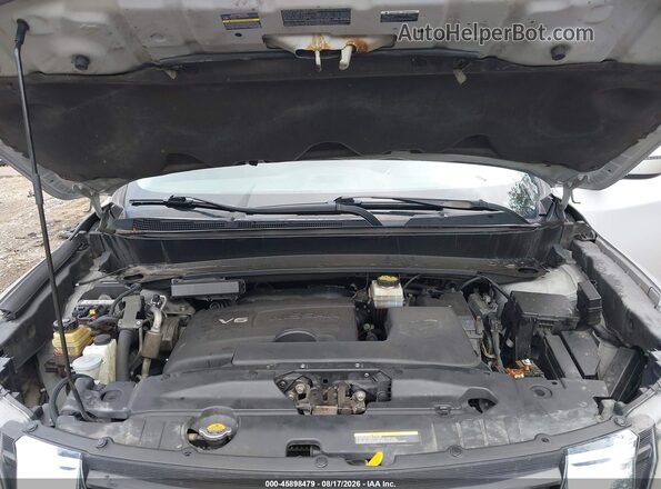 5N1DR2MM3JC611765 2018 NISSAN PATHFINDER Silver Vista trasera
