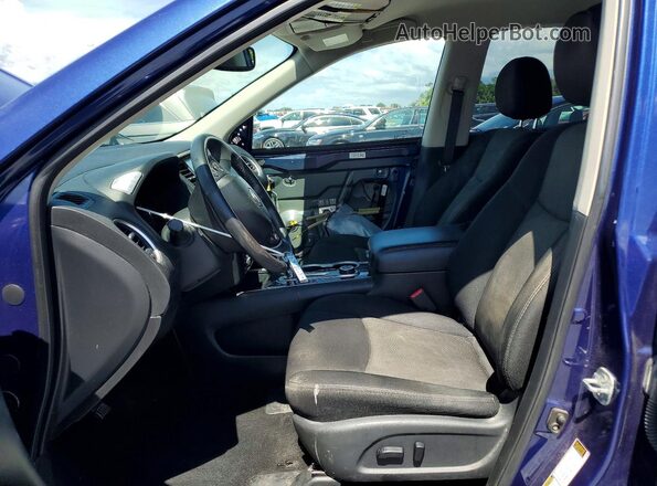 5N1DR2MM3JC636021 2018 NISSAN PATHFINDER Blue Front interior view