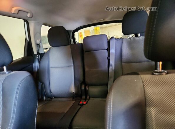 5N1DR2MM3JC678379 2018 NISSAN PATHFINDER White უკანა სავარძლების ხედი