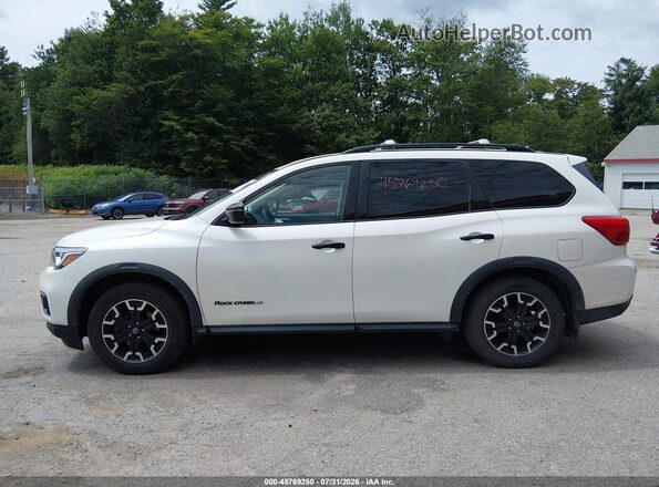 5N1DR2MM5KC623191 2019 NISSAN PATHFINDER White 360 interior view