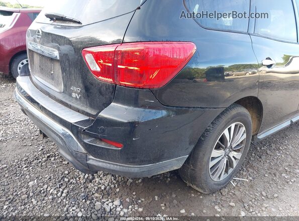 5N1DR2MM6HC650960 2017 NISSAN PATHFINDER Black Widok z przodu