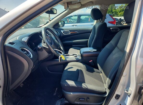 5N1DR2MM6JC605684 2018 NISSAN PATHFINDER Silver Սալոնի դիմացի տեսք