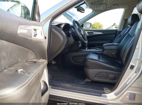 5N1DR2MM6JC644291 2018 NISSAN PATHFINDER Silver Սալոնի դիմացի տեսք