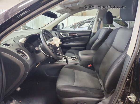 5N1DR2MM6KC597099 2019 NISSAN PATHFINDER Черный Вид салона спереди