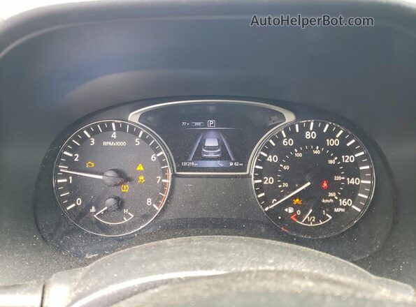 5N1DR2MM6KC618663 2019 NISSAN PATHFINDER Silver Սարքավորումների վահանակի տեսք