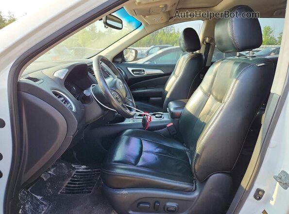 5N1DR2MM7HC606059 2017 NISSAN PATHFINDER White Вид салону спереду