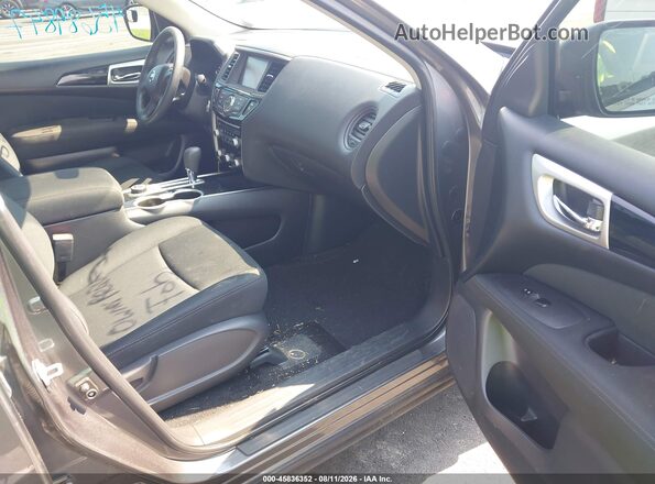 5N1DR2MM7HC909715 2017 NISSAN PATHFINDER Silver Widok wnętrza z przodu