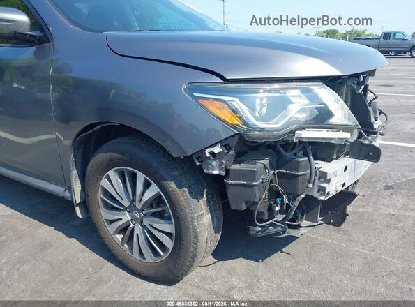 5N1DR2MM7HC909715 2017 NISSAN PATHFINDER Silver 