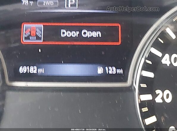 5N1DR2MM7HC910573 2017 NISSAN PATHFINDER White 