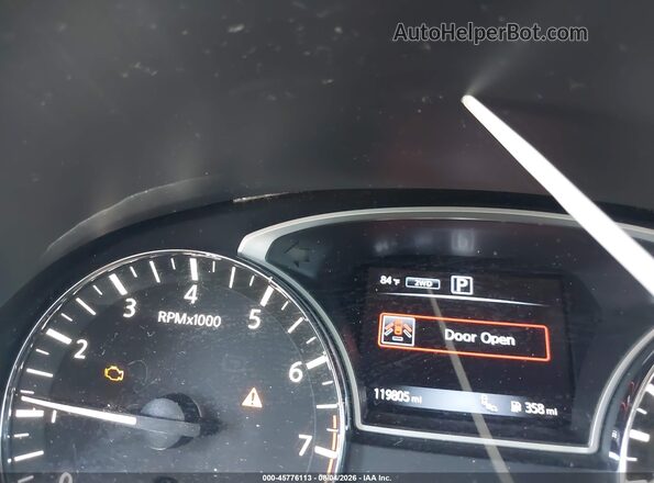 5N1DR2MM7JC639326 2018 NISSAN PATHFINDER Черный 