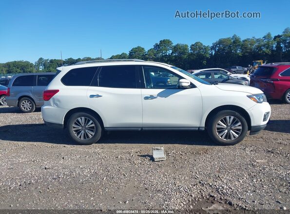 5N1DR2MM7JC642713 2018 NISSAN PATHFINDER White Rear interior view