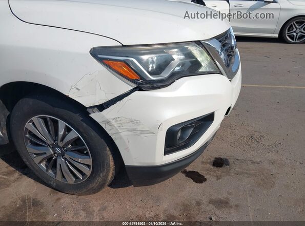 5N1DR2MM8HC628832 2017 NISSAN PATHFINDER White Front view