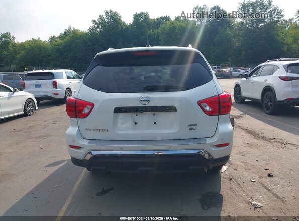 5N1DR2MM8HC628832 2017 NISSAN PATHFINDER White 