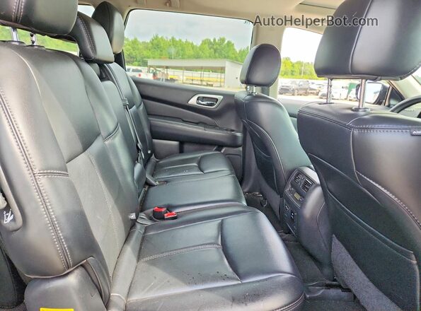 5N1DR2MM8HC662088 2017 NISSAN PATHFINDER Black Widok wnętrza z tyłu