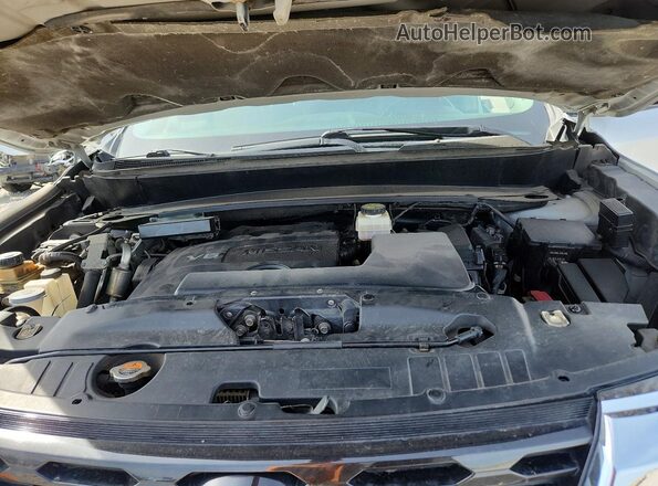5N1DR2MM9HC643470 2017 NISSAN PATHFINDER Silver უკანა სალონის ხედი
