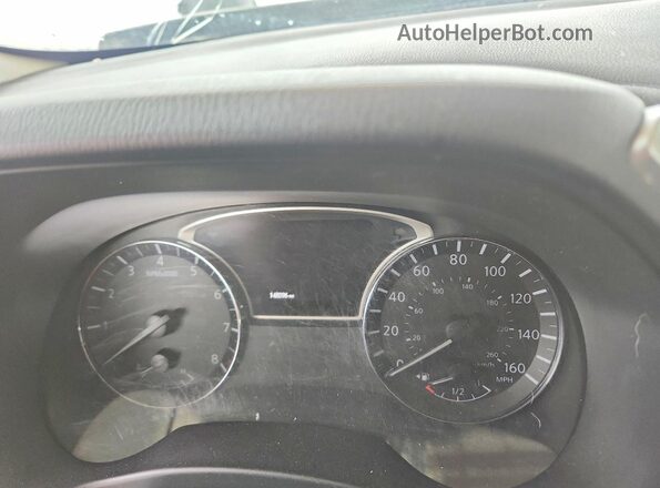 5N1DR2MM9JC651722 2018 NISSAN PATHFINDER Silver Vista del cuadro de instrumentos