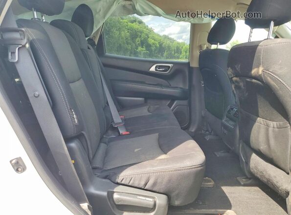 5N1DR2MM9KC602229 2019 NISSAN PATHFINDER Silver Vista interior trasera