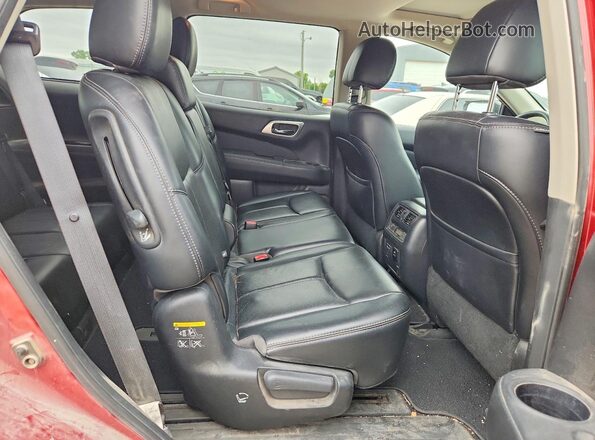 5N1DR2MMXHC659693 2017 NISSAN PATHFINDER Red უკანა სალონის ხედი