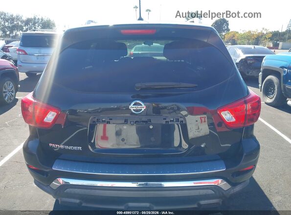 5N1DR2MN0HC667102 2017 NISSAN PATHFINDER Black 