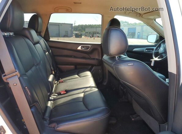 5N1DR2MN0KC596877 2019 NISSAN PATHFINDER White Вид задньої частини салону