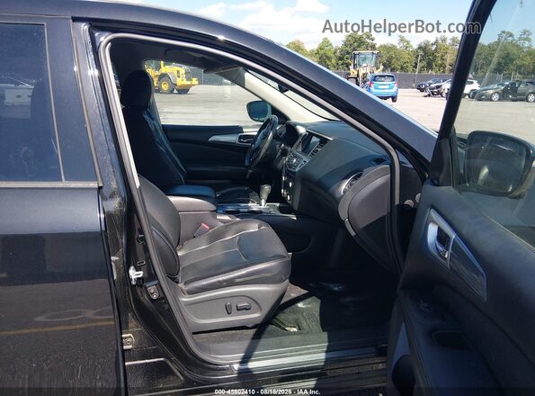 5N1DR2MN1HC632116 2017 NISSAN PATHFINDER Black Вид салону спереду