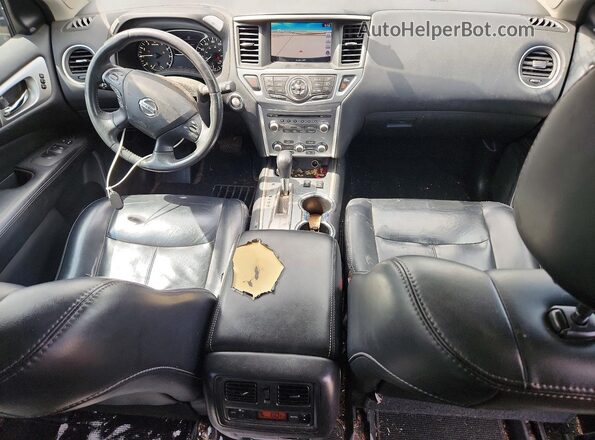 5N1DR2MN1HC656903 2017 NISSAN PATHFINDER Серый Вид панели приборов