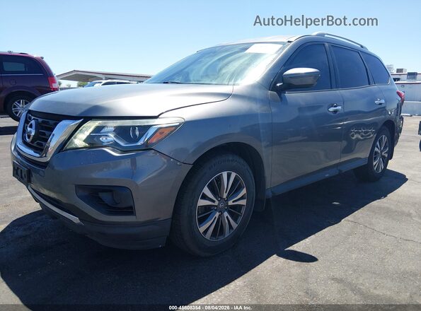 5N1DR2MN1HC912070 2017 NISSAN PATHFINDER Gray Vista tres cuartos delantera izquierda
