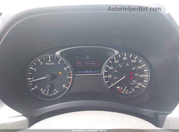 5N1DR2MN1JC622921 2018 NISSAN PATHFINDER Gray Vista de los asientos traseros