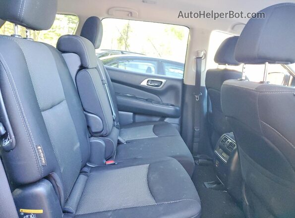 5N1DR2MN1JC628606 2018 NISSAN PATHFINDER Black Вид задньої частини салону