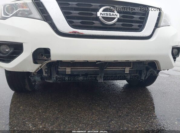 5N1DR2MN1JC668572 2018 NISSAN PATHFINDER White Widok z przodu