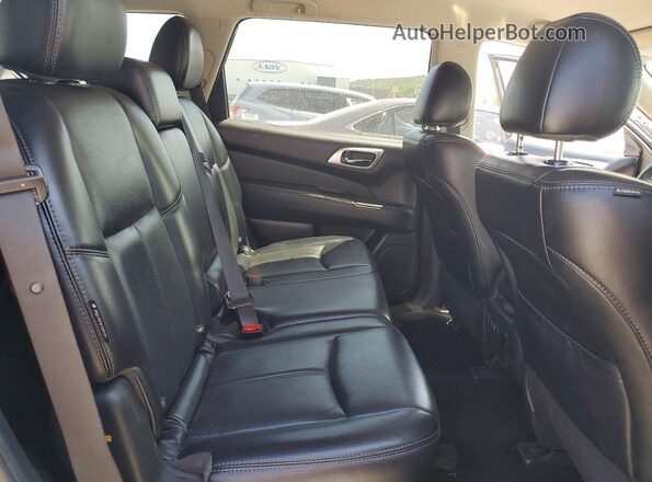5N1DR2MN2KC605546 2019 NISSAN PATHFINDER Gray Widok wnętrza z tyłu