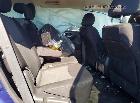 5N1DR2MN3HC628164 2017 NISSAN PATHFINDER Blue Widok tylnych siedzeń