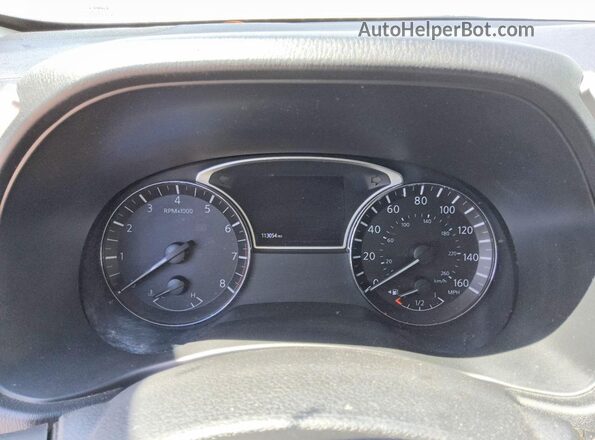 5N1DR2MN3JC610558 2018 NISSAN PATHFINDER Белый Вид щитка приборов