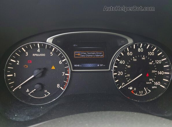 5N1DR2MN4HC629551 2017 NISSAN PATHFINDER Silver Вид щитка приладів