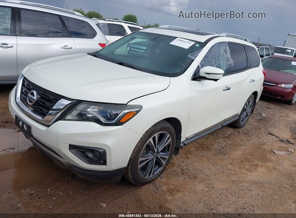5N1DR2MN4HC675672 2017 NISSAN PATHFINDER Белый Передняя левая четверть