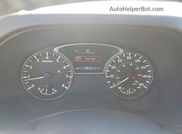 5N1DR2MN4JC638062 2018 NISSAN PATHFINDER Silver ხელსაწყოთა პანელის ხედი