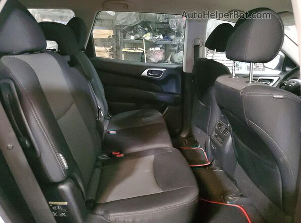 5N1DR2MN4KC628567 2019 NISSAN PATHFINDER Серебряный Вид задней части салона