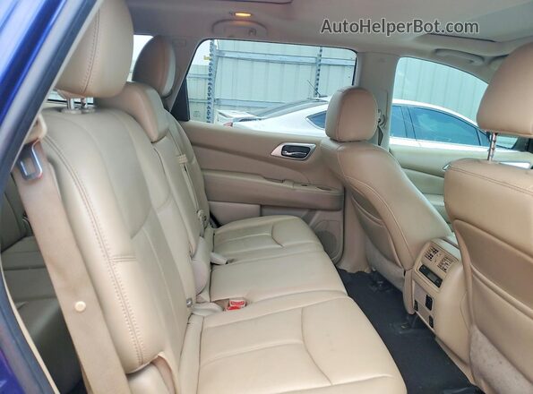 5N1DR2MN5HC608725 2017 NISSAN PATHFINDER Blue უკანა სალონის ხედი