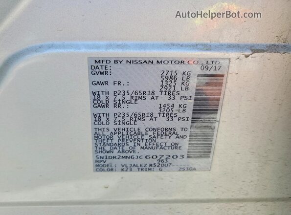 5N1DR2MN6JC607203 2018 NISSAN PATHFINDER Silver VIN sticker view